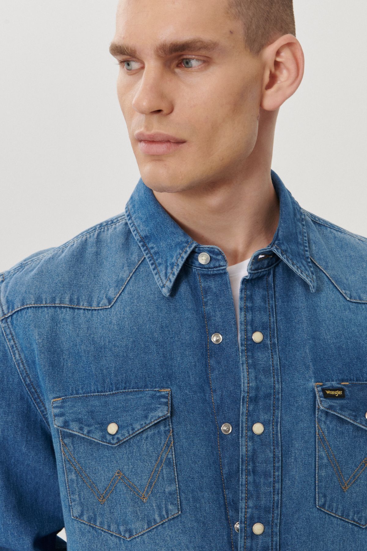 پیراهن / بلوز دکمه دار آبی مردانه جین برش باریک و Wrangler