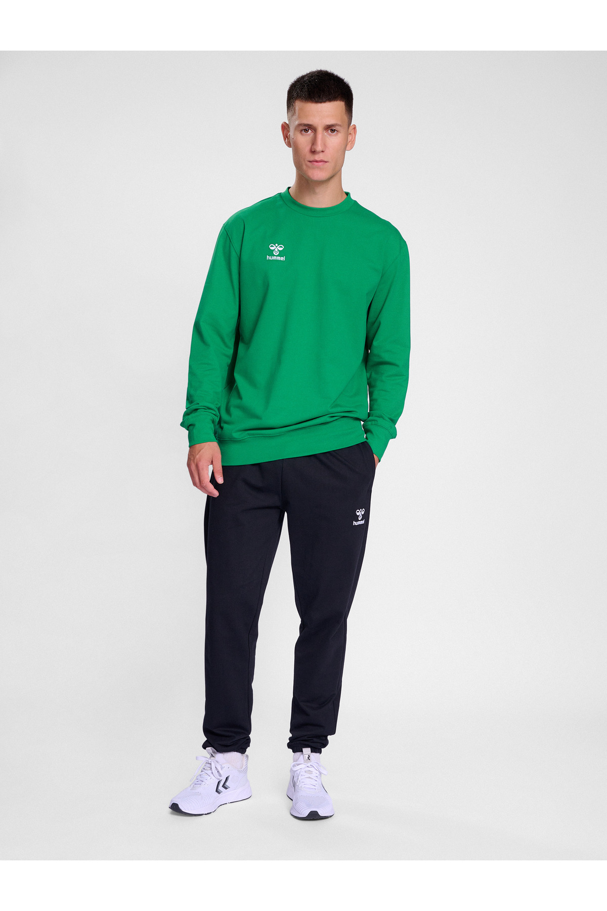 complete the look image
