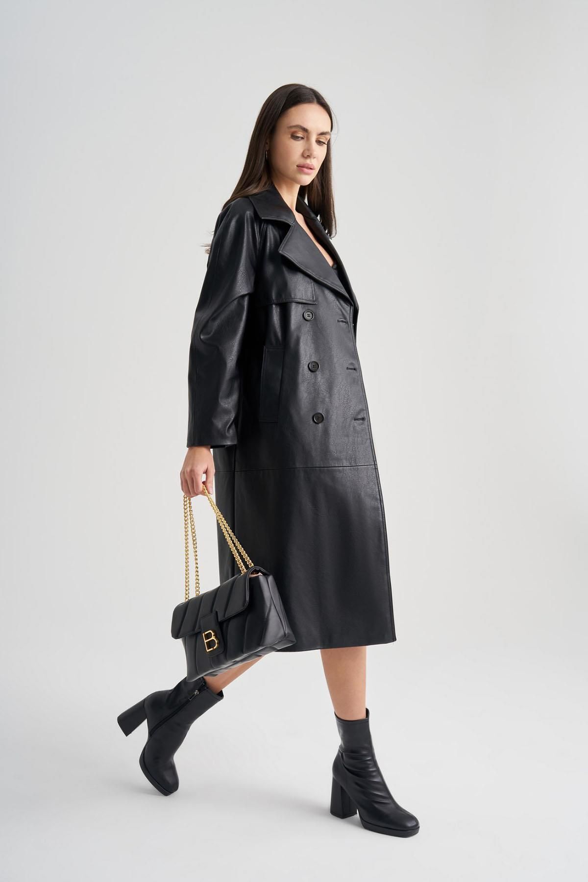 complete the look image