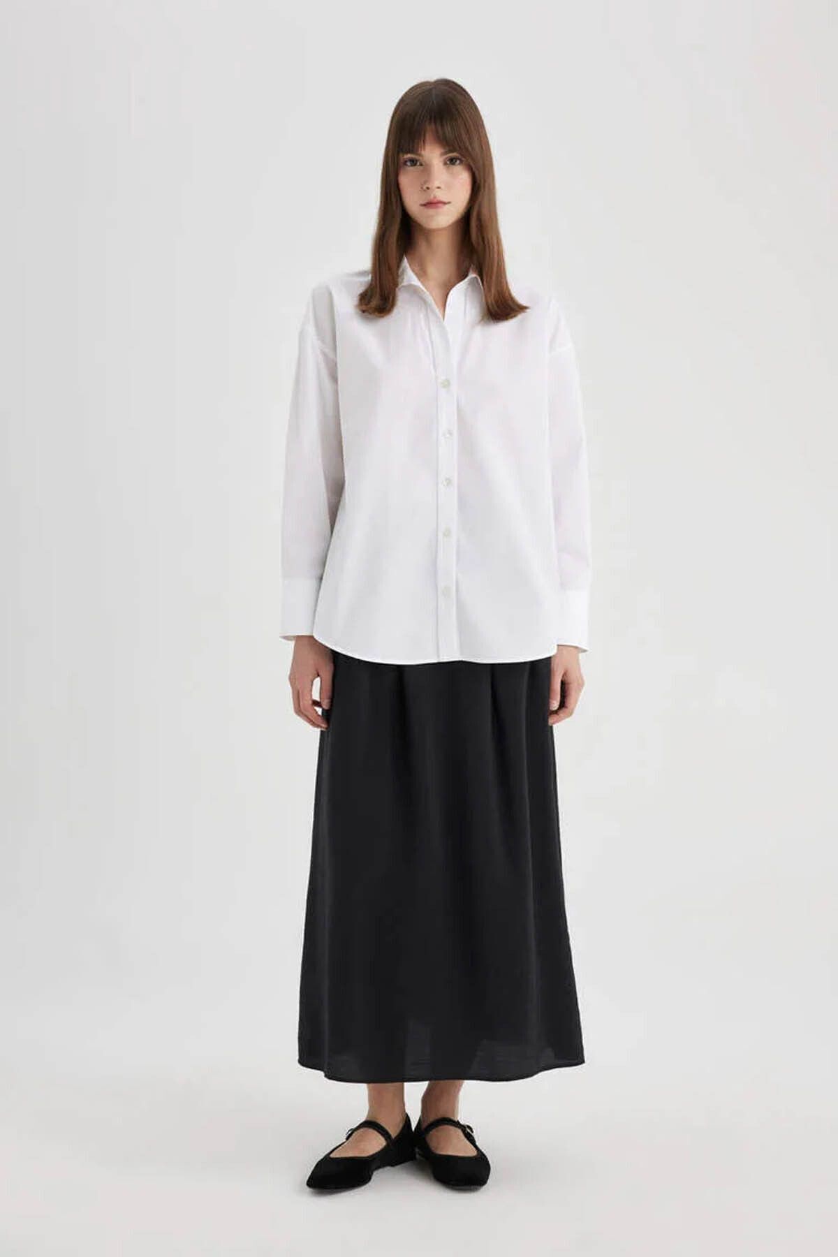 complete the look image