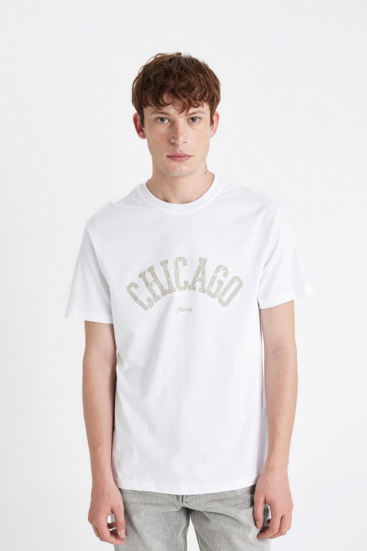 تیشرت آستین کوتاه یقه پرینت معمولی