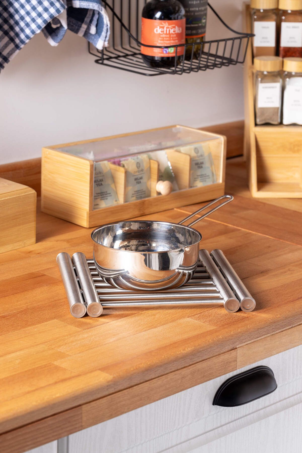 FH finehome-Steel Trivet with Adjustable Arm 3