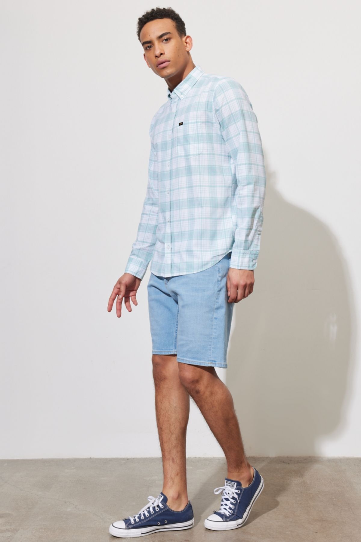Lee-Pantaloni scurți din denim elastic - Potrivire obișnuită, croială obișnuită, talie obișnuită 5