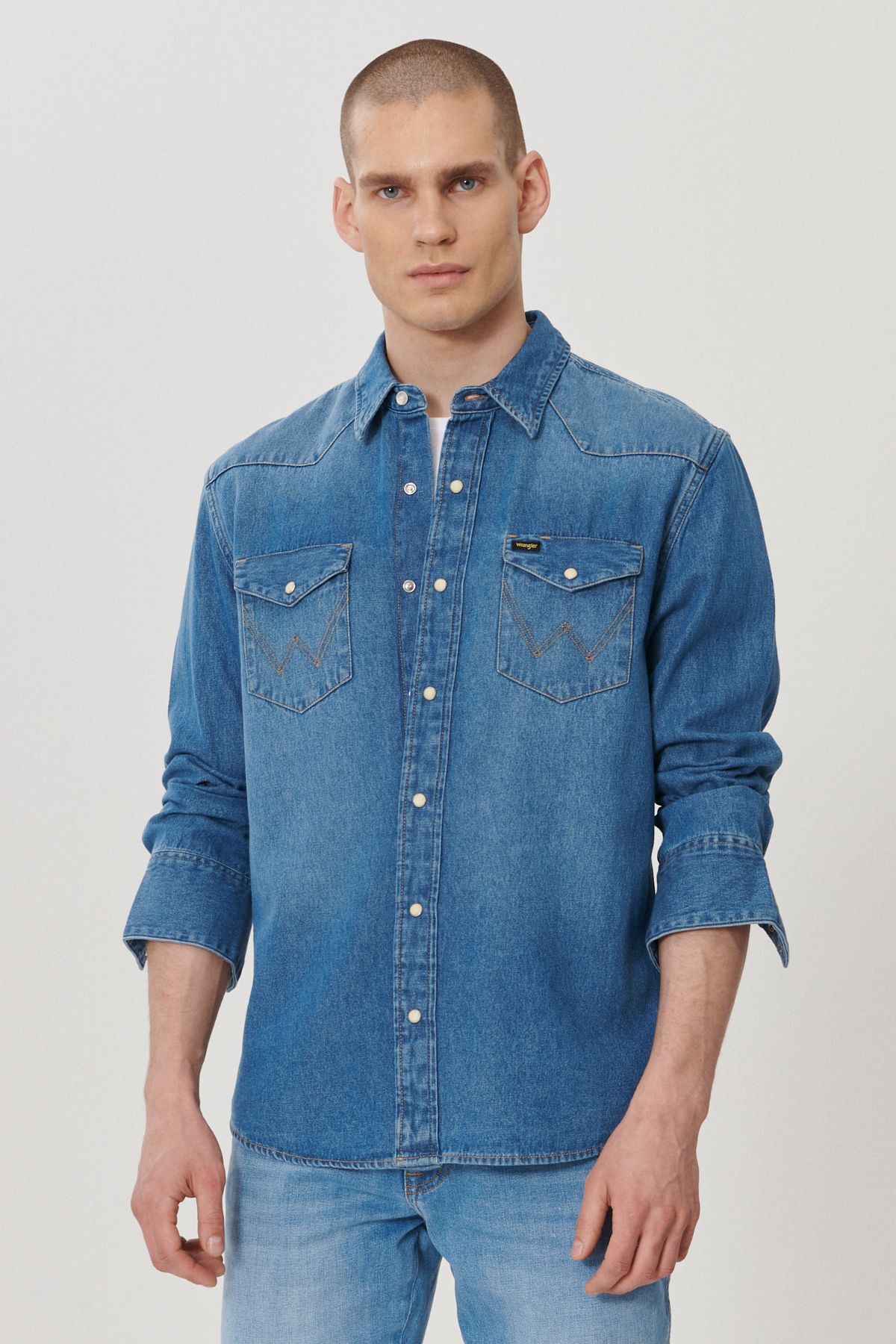 پیراهن / بلوز دکمه دار آبی مردانه جین برش باریک و Wrangler