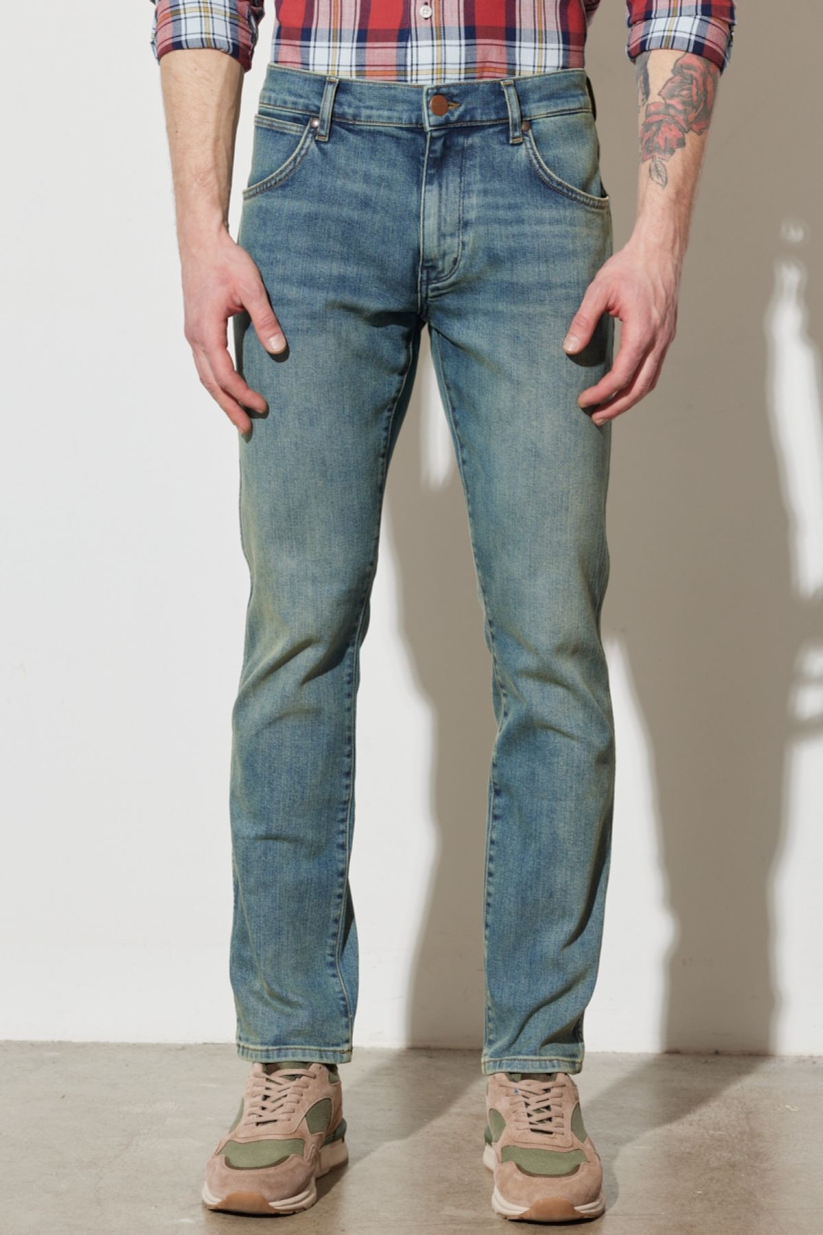 شلوار جین خاکستری مردانه LARSTON SLIM TAPEED CAERTOL NORMAL BAIST قابل انعطاف ژان Wrangler