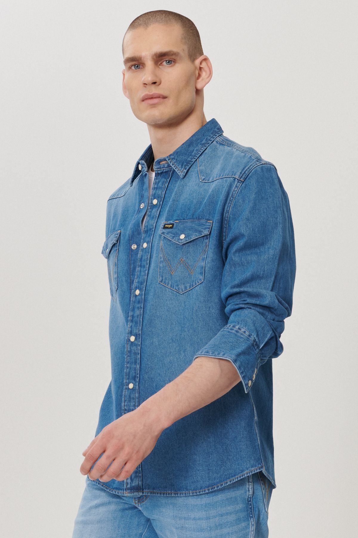 پیراهن / بلوز دکمه دار آبی مردانه جین برش باریک و Wrangler