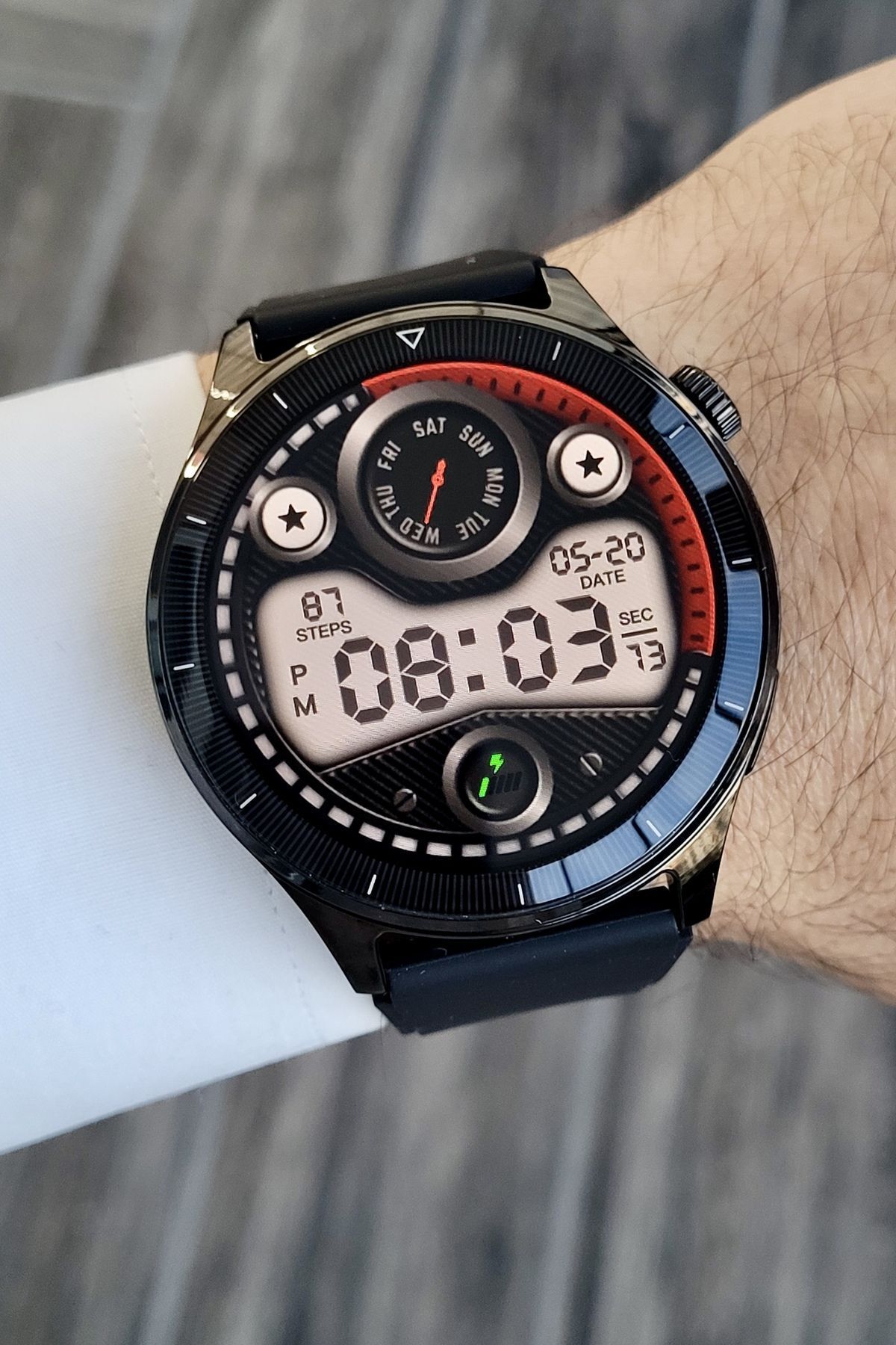 Daniel Klein-Black Color Android and iPhone Compatible Smart Watch with Replaceable Cord 6