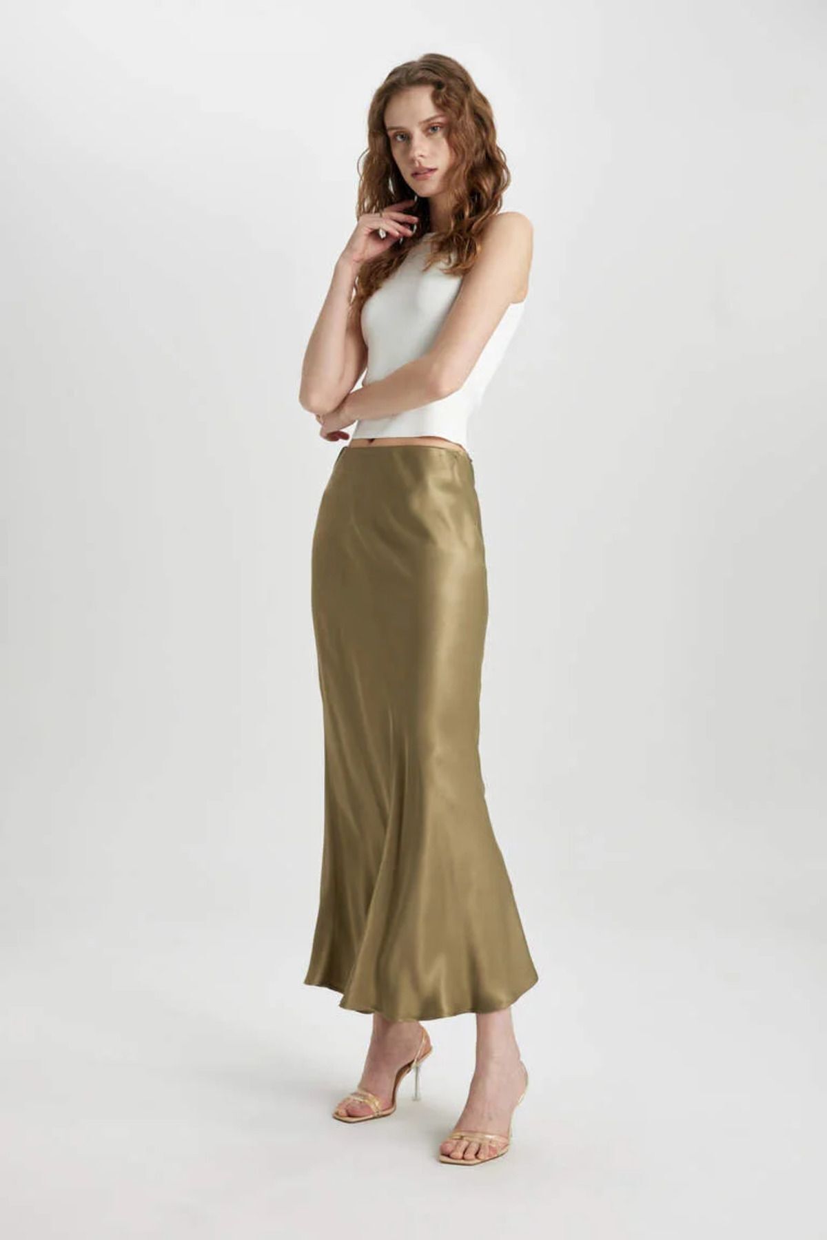 DeFacto-A-line Regular Waist Satin Midi Skirt B1867ax24sp 3