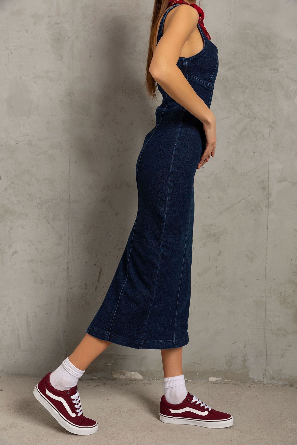 Maule-Jean Denim Maxi – modré, dámské šaty na široká ramínka se zadním zipem a rozparkem @berlin 4