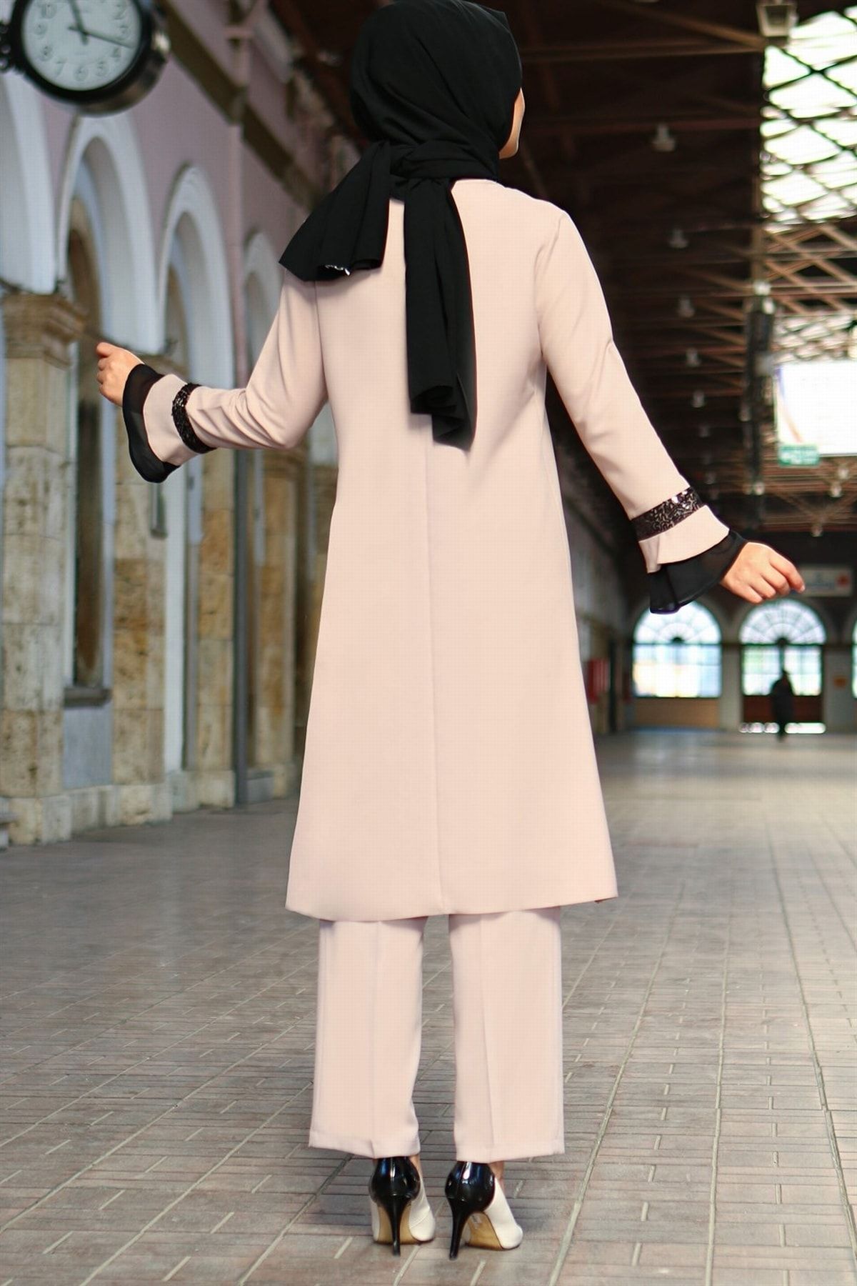 Fahima-Mink Gamzelim Tunic and Pants Set 4
