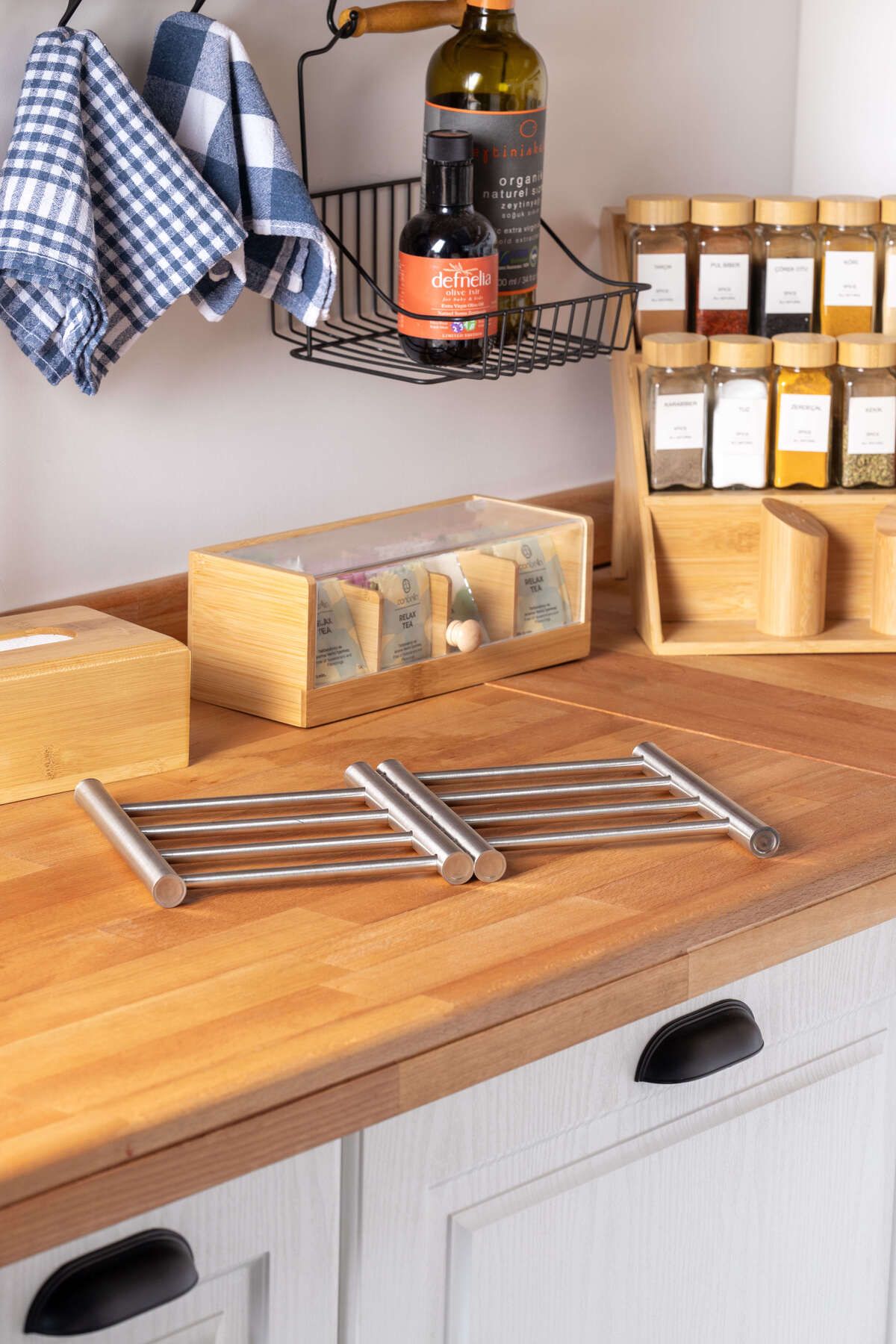 FH finehome-Steel Trivet with Adjustable Arm 2