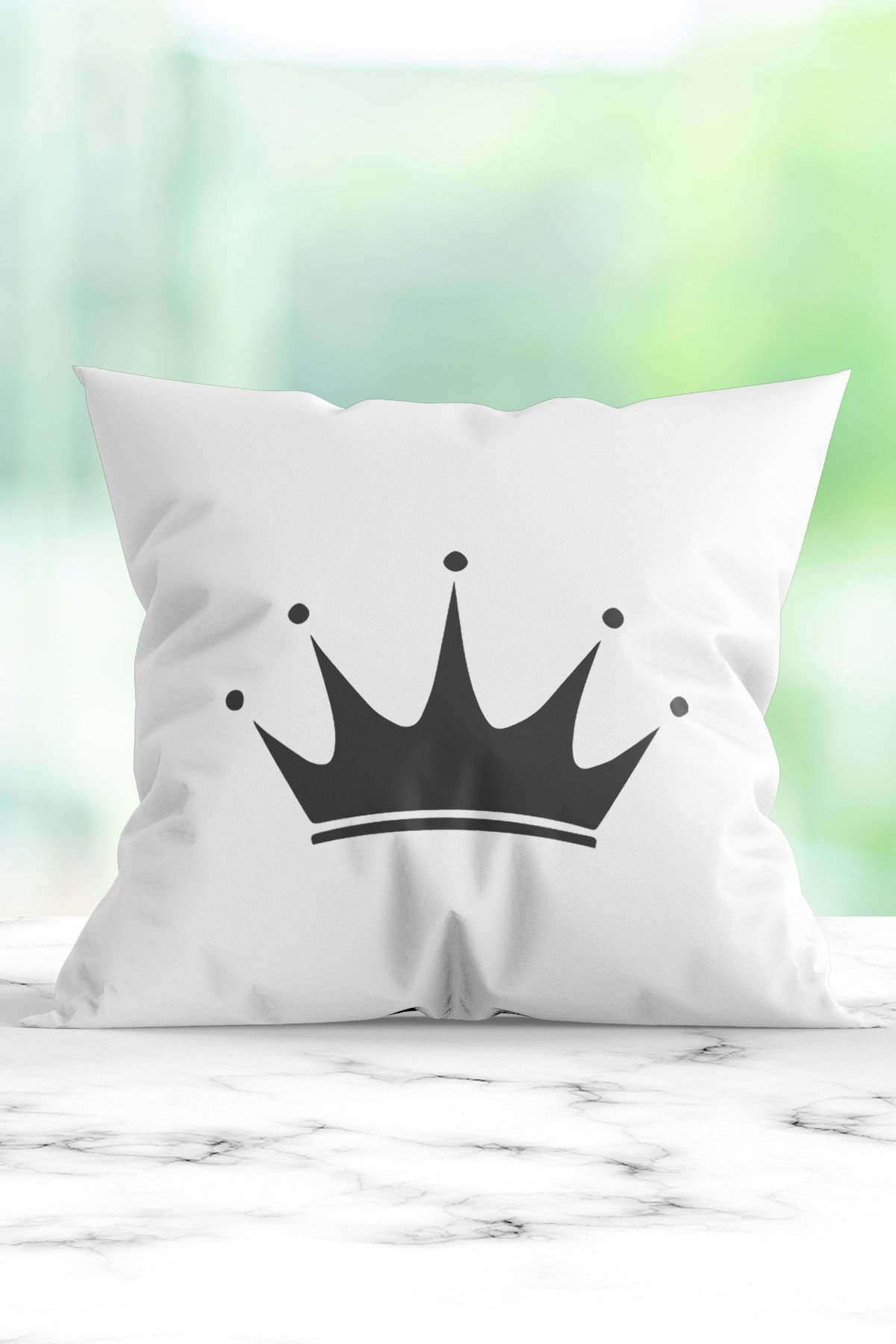 Pillow for discount crown