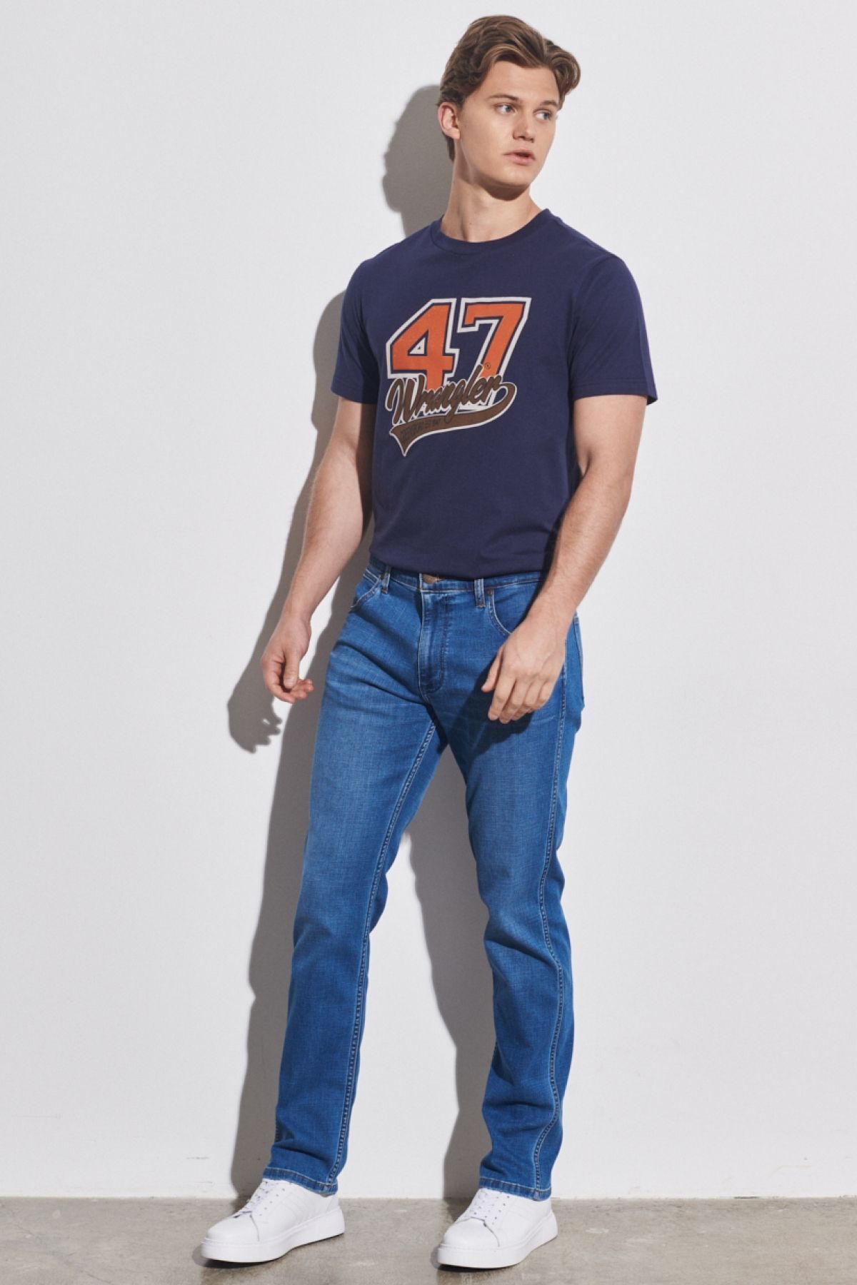 شلوار جین آبی مردانه با انعطاف پذیر پایین Greensboro کم Wrangler