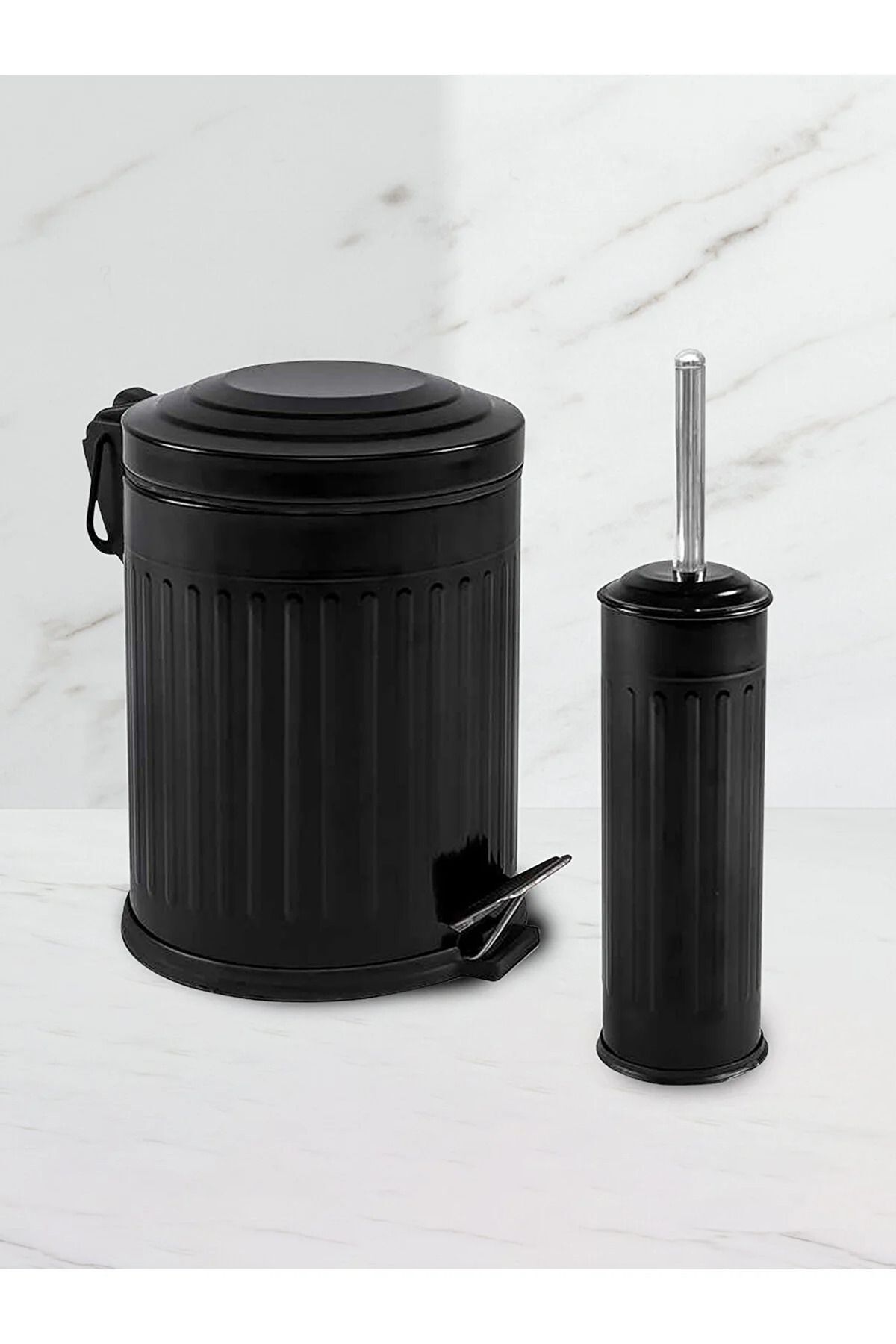 Vintage Series Vintage Black Bathroom Set with Shock Absorber Pedal Trash Can WC Toilet Toilet Brush Set