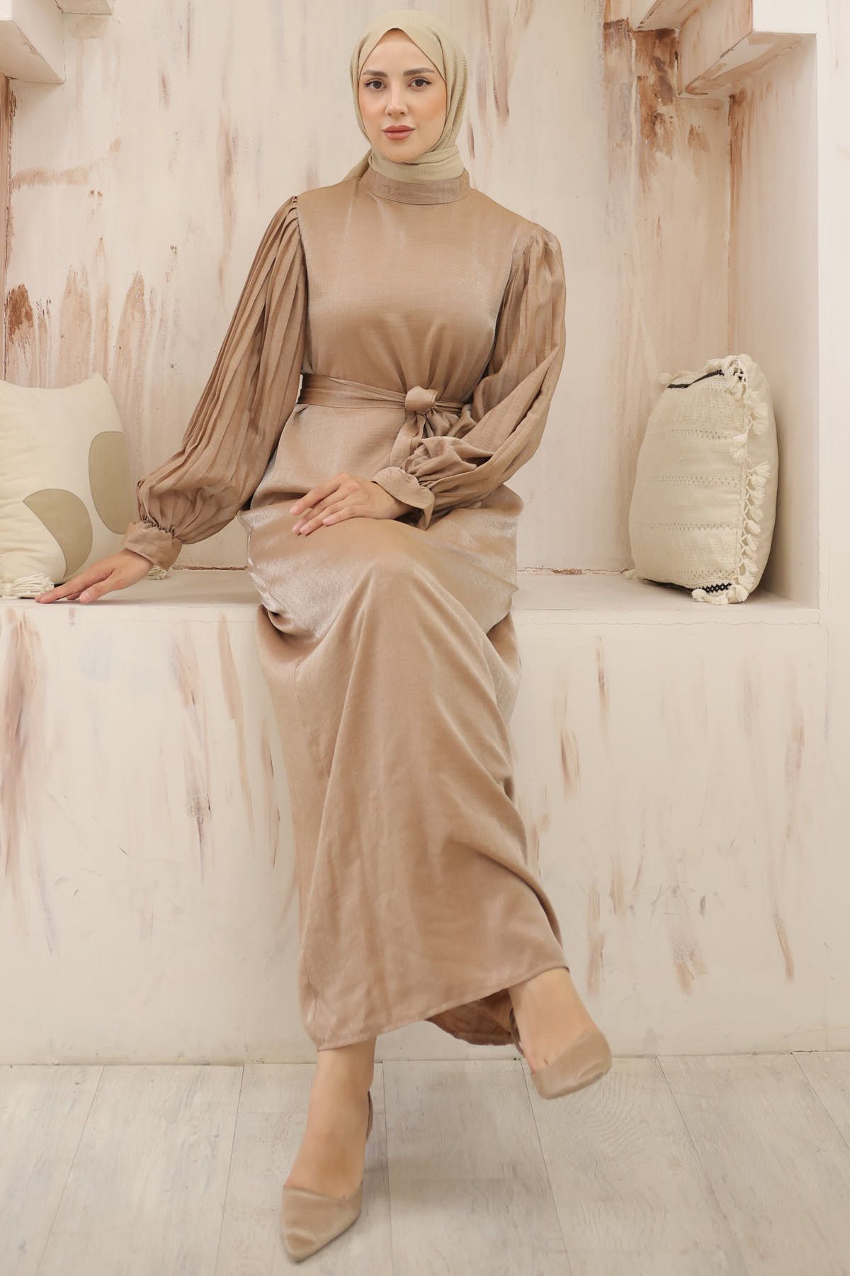 benguen-3986 Model - Camel Hijab φόρεμα, πλισέ μανίκια 4
