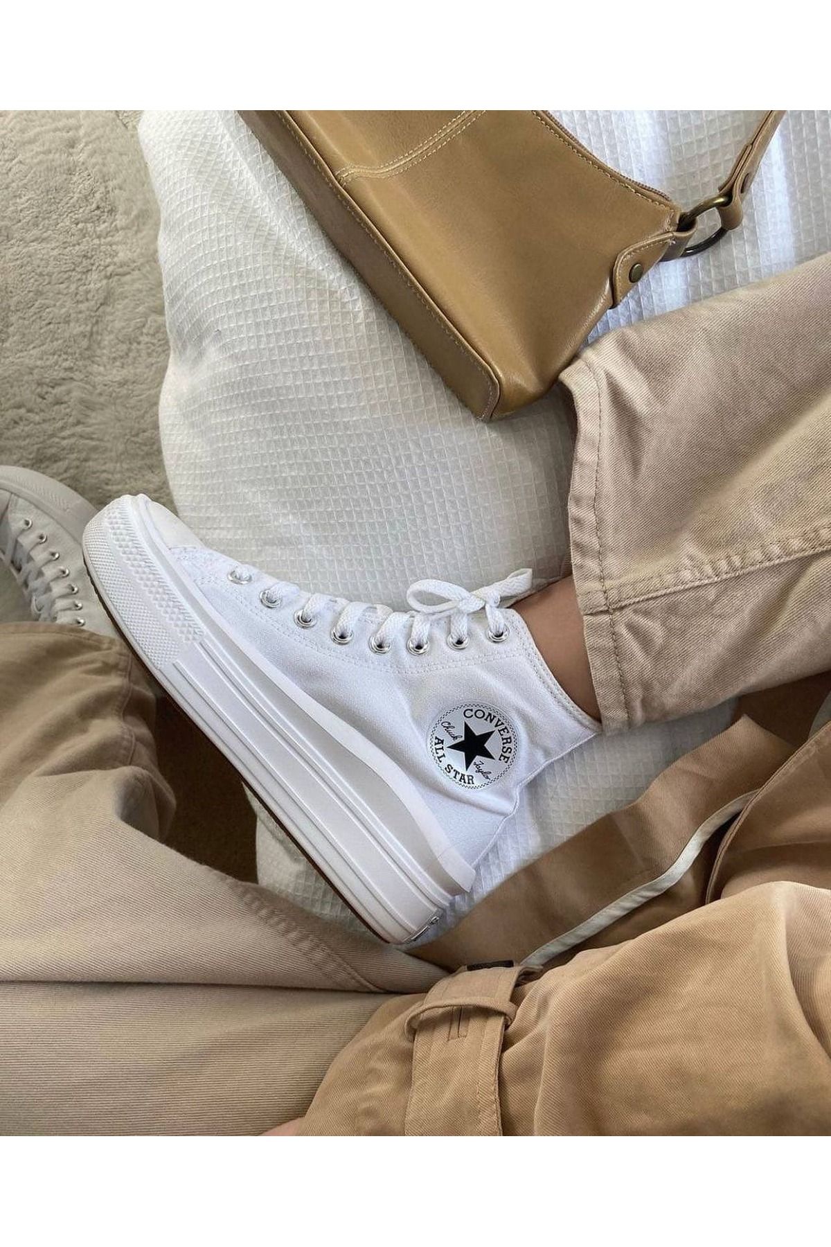 کفش راحتی زنانه Ctas Move Hi 568498C سفید Converse