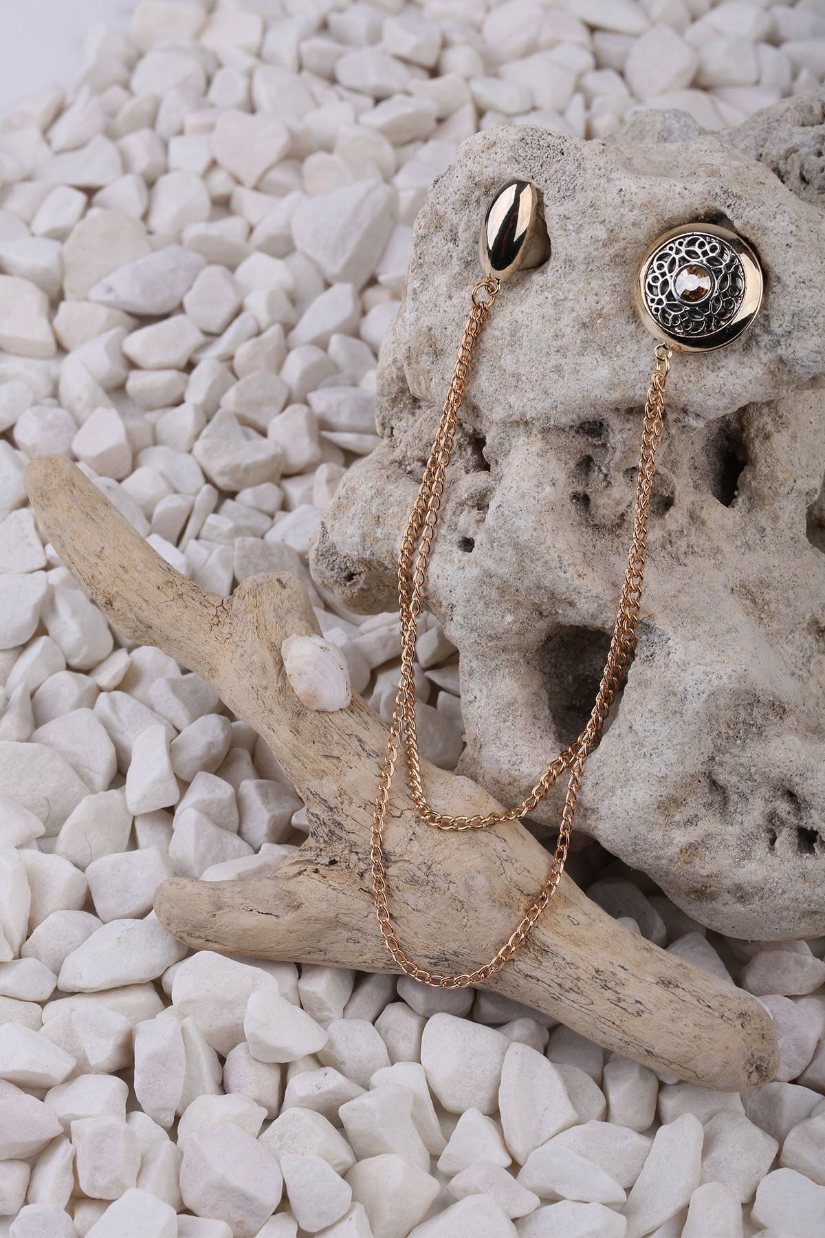  سنجاق سینه یقه طلایی رنگ با زنجیر و سنگ YI77