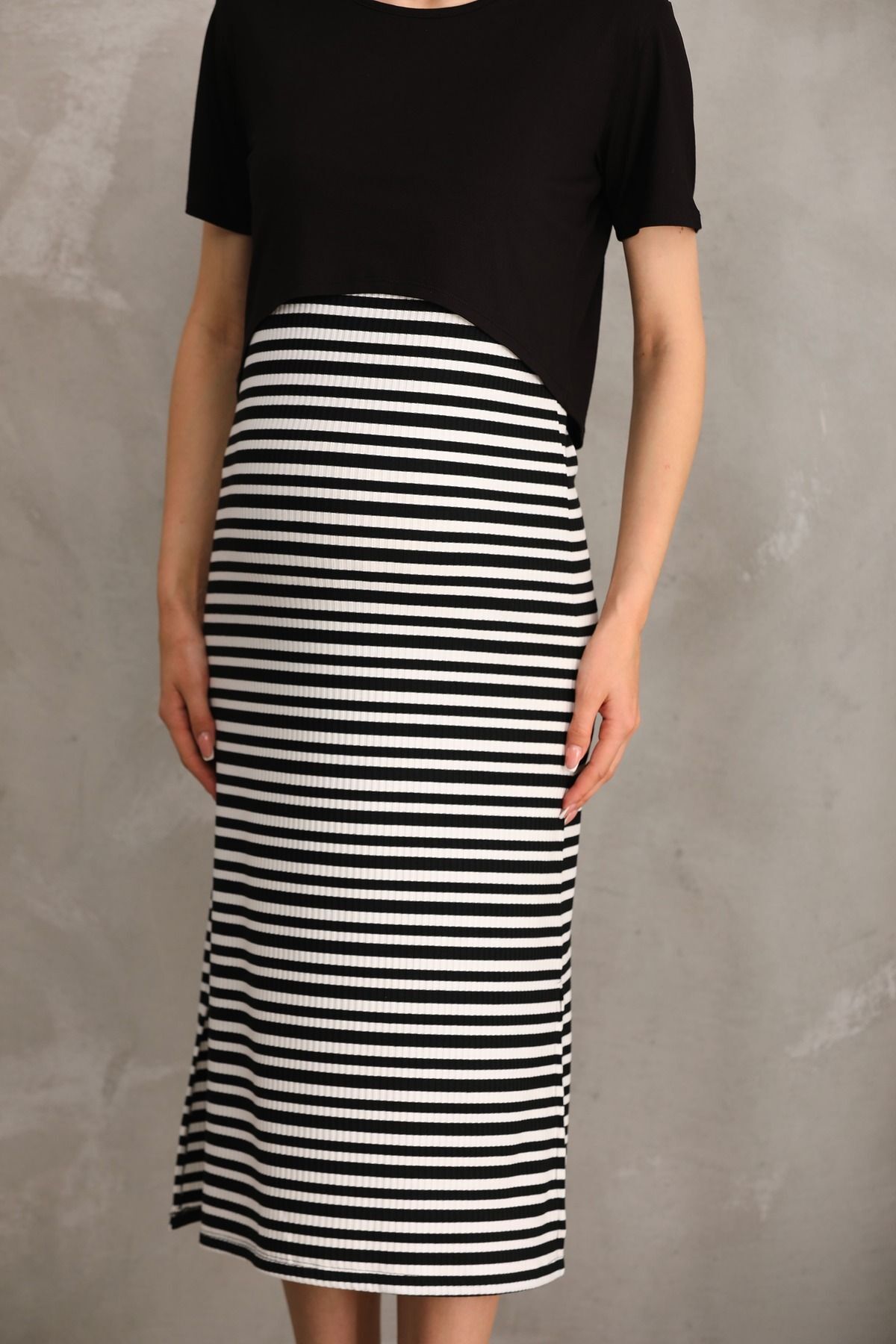 Miss Dünya Lissa  Kısa Kol Çizgilli Fitilli Kaşkorse Hamile ve Lohusa Tişört Elbise Takımı - Görsel 9