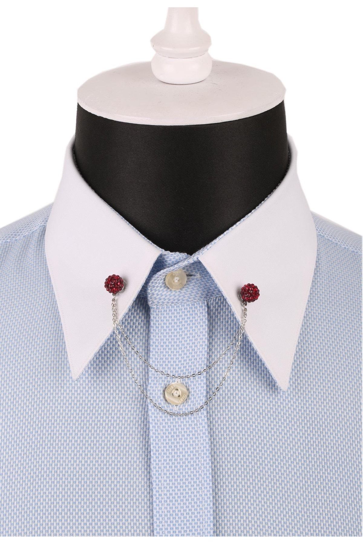  سنجاق یقه پیراهن نقره‌ای با سنگ کریستالی زرشکی GI068