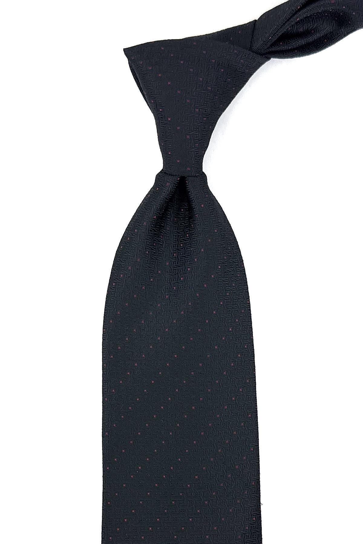  کراوات کلاسیک طرح خال خالی مشکی با دستمال جیبی KK11197