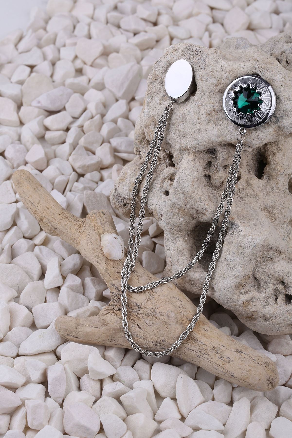  سنجاق سینه یقه‌ای تزیین شده با زنجیر و سنگ YI94