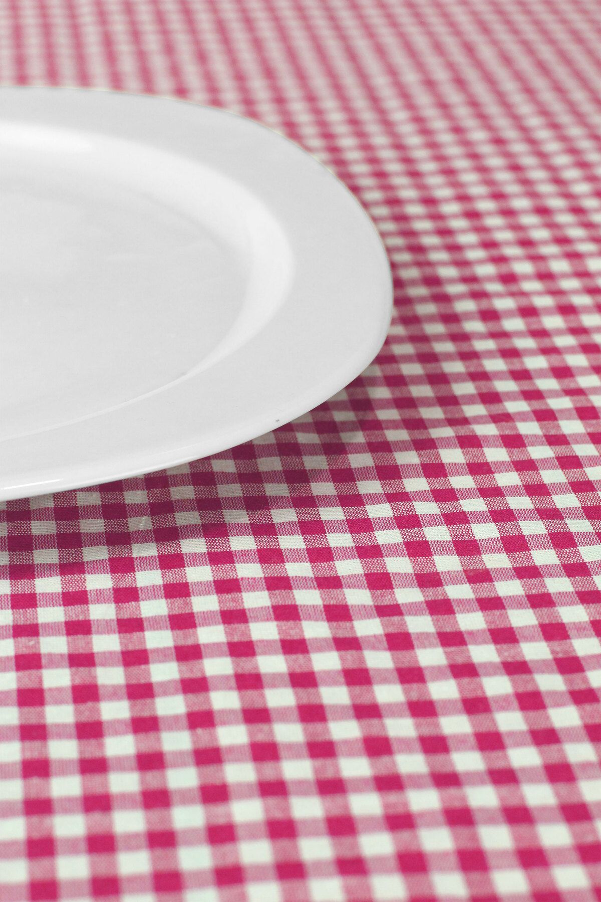 Soft Kare-Gingham Round Tablecloth 4