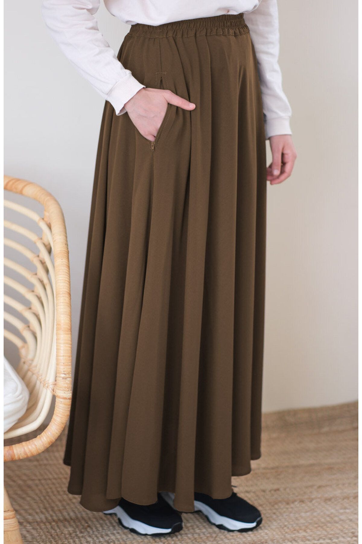 suhneva-Flared Skirt Brown 2