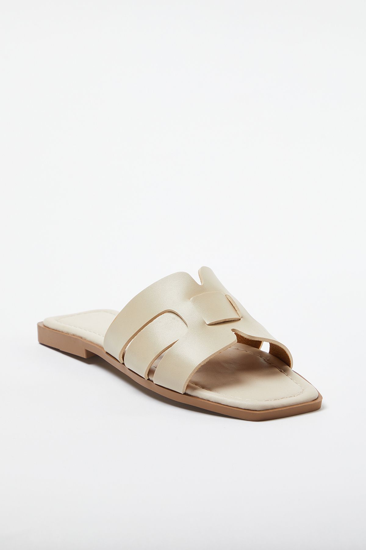 TRENDYOL SHOES-Ecrufarbene Damen-Hausschuhe mit Einzelstreifen für den täglichen Gebrauch - TAKSS24TE00010 2
