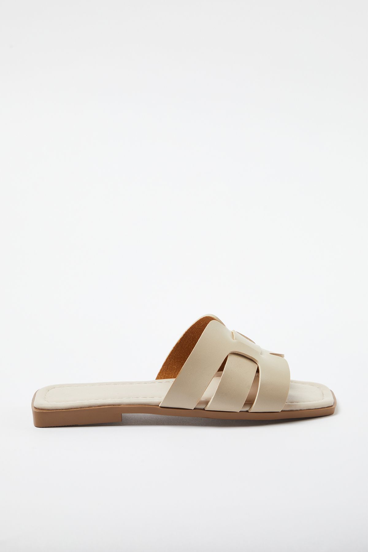 TRENDYOL SHOES-Ecrufarbene Damen-Hausschuhe mit Einzelstreifen für den täglichen Gebrauch - TAKSS24TE00010 3