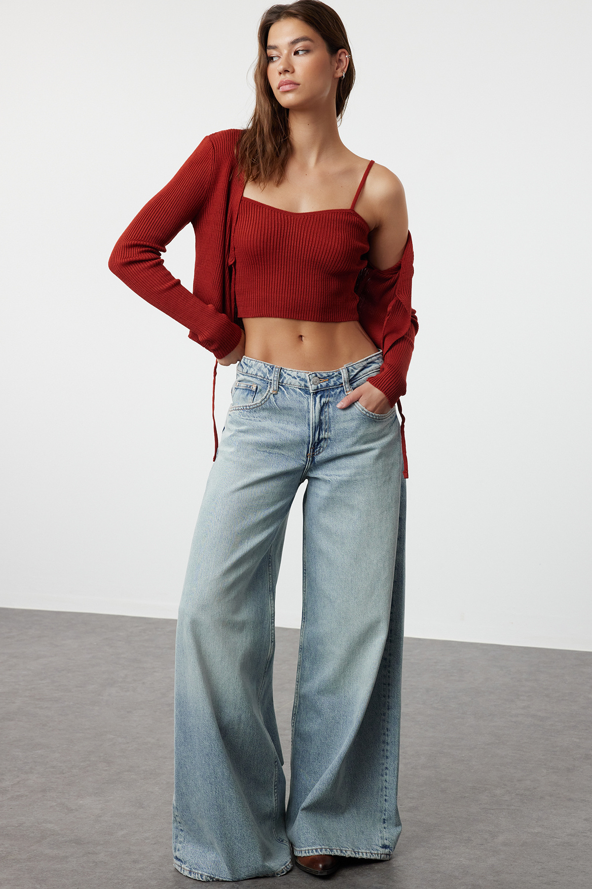 Trendyolmilla  Kiremit Crop Bağlama Detaylı Bluz-Hırka Triko Takım TWOSS21HI0002 - Görsel 2