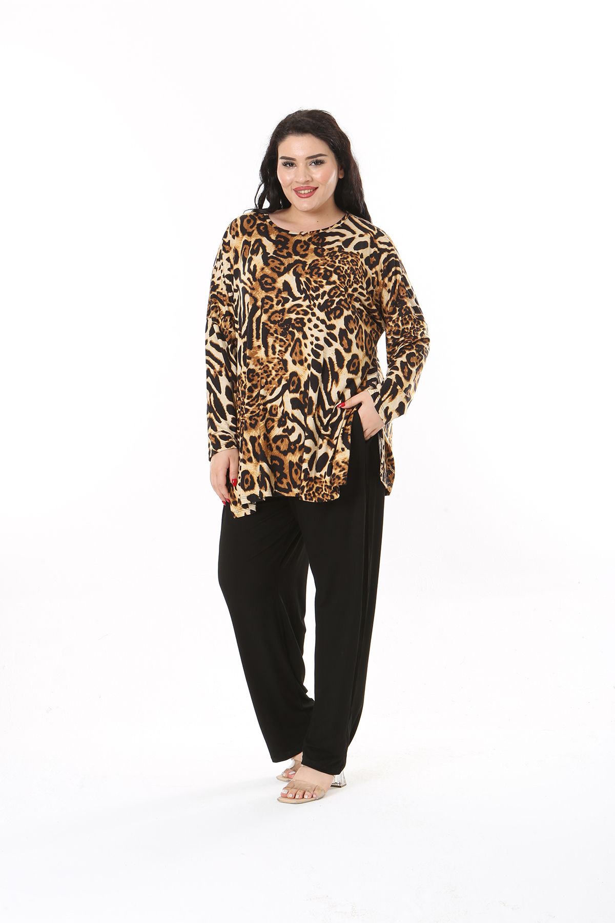 XL Modam-Plus Size Leopard Print Black Tunic and Lycra Viscose Trousers Set 1