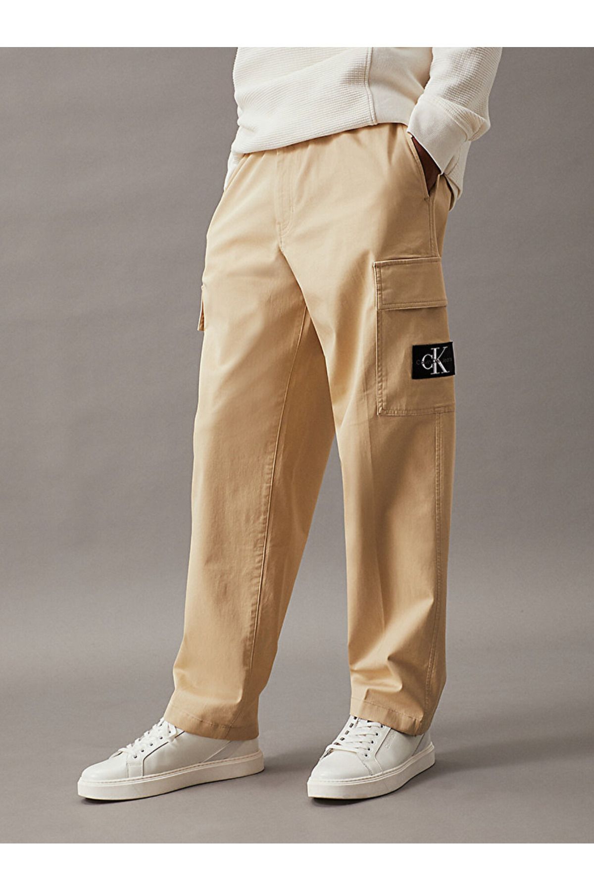 Calvin klein cargo capris deals