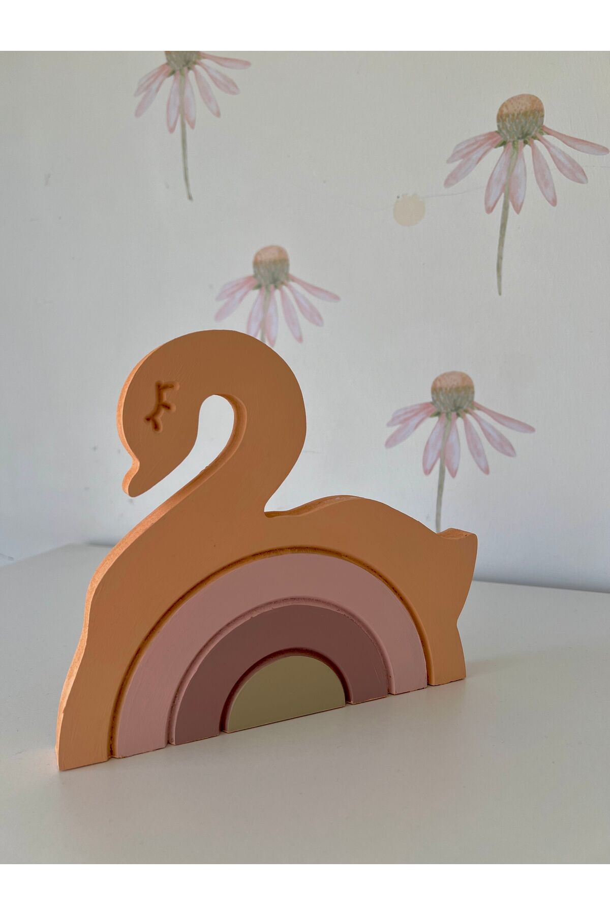 Kuğu ahşap bebek odası dekor aksesuar