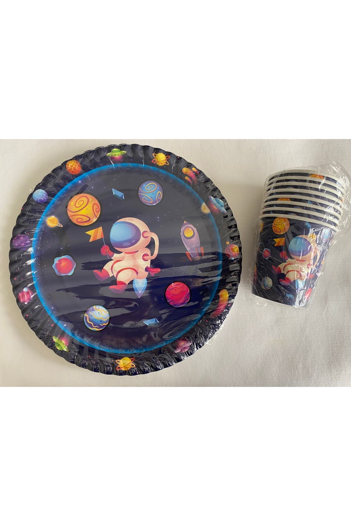 FUNİ PARTİ MALZEMELERİ ASTRONOT KARTON TABAK BARDAK SET 8 Lİ