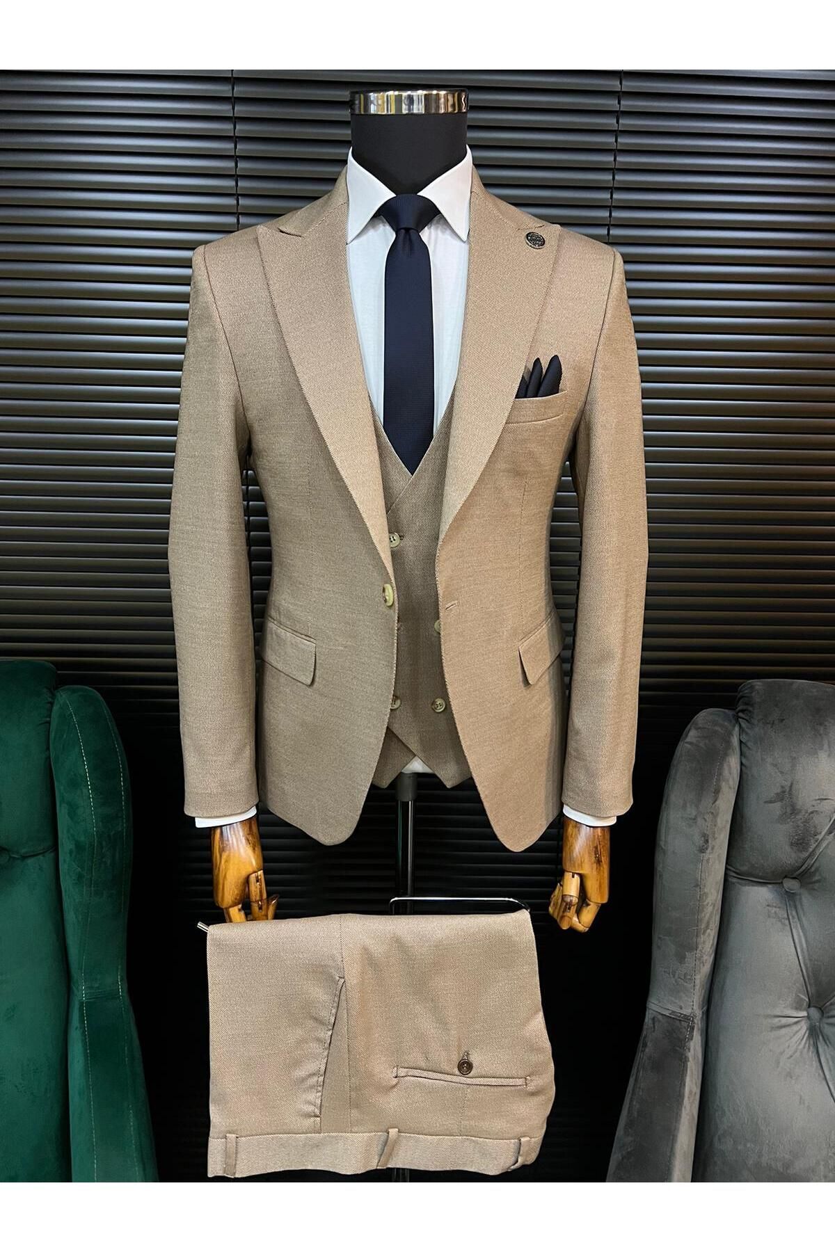 Terziayhan  Bej 3 Düğme Yelekli Slimfit Kemik Düğme Takım Elbise - Görsel 4