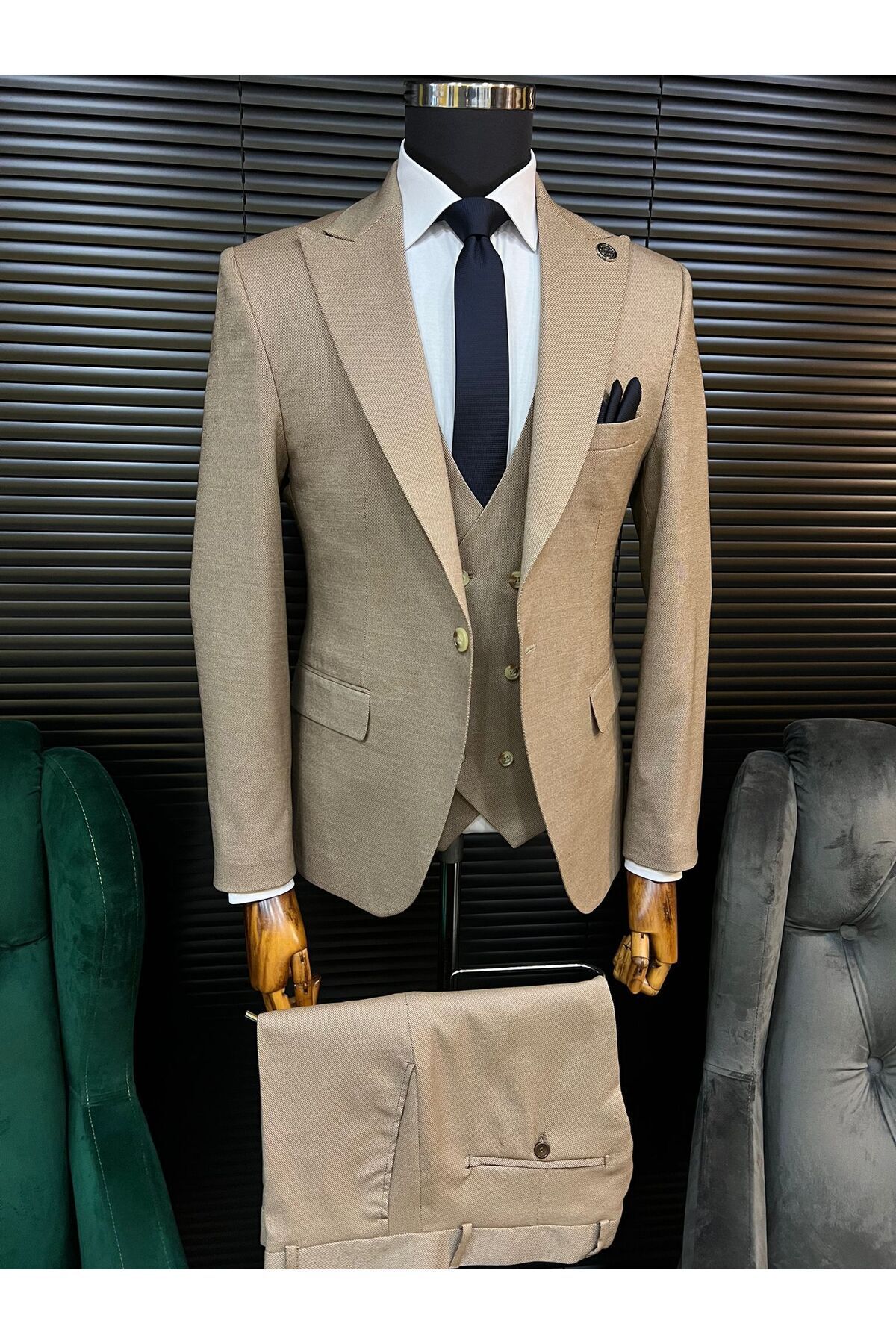 Terziayhan  Bej 3 Düğme Yelekli Slimfit Kemik Düğme Takım Elbise - Görsel 3