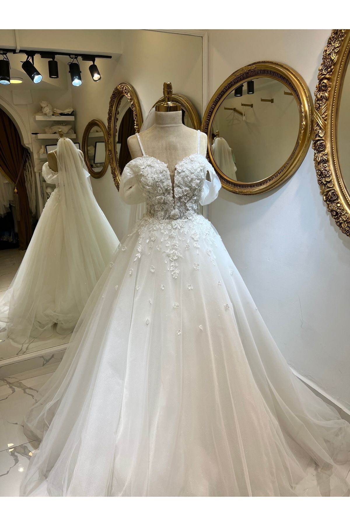 https://cdn.dsmcdn.com/ty1413/product/media/images/prod/QC/20240710/19/975b8c82-9fb8-305e-8a16-fcfa7ceb6c47/1_org_zoom.jpg