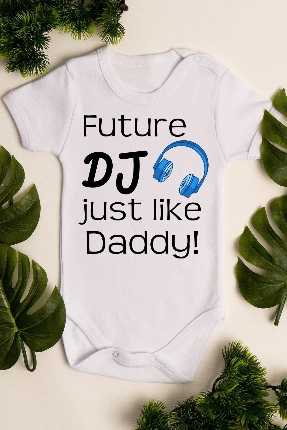 بادی کودک طرح دار ۱۰۰٪ پنبه ارگانیک DJ Daddy، بادی کودک سفید چسبی ۵۰۰۸  بادی کودک طرح دار ۱۰۰٪ پنبه ارگانیک DJ Daddy، بادی کودک سفید چسبی ۵۰۰۸