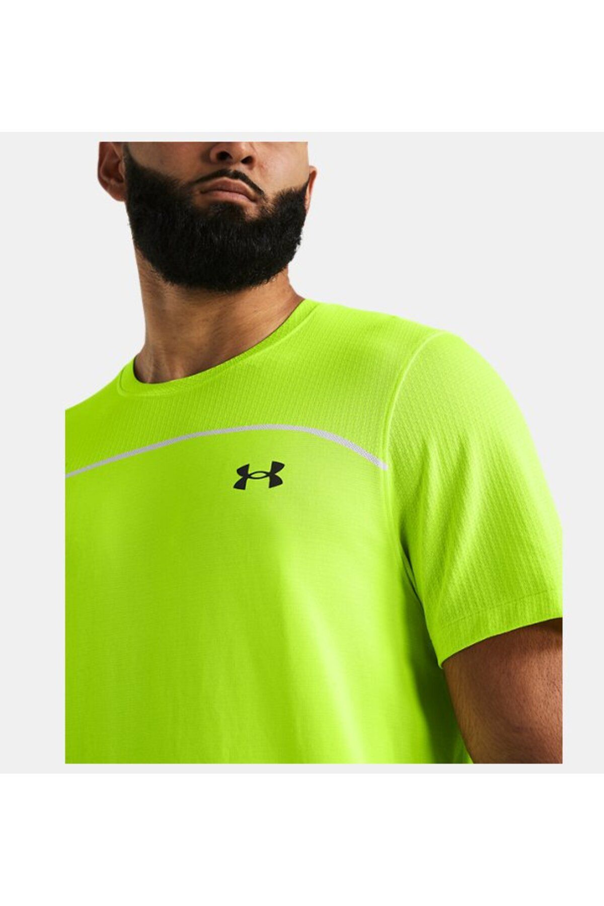 تی شرت ورزشی زرد مردانه آستین کوتاه یکپارچه و ناپدید می شود 731 Under Armour