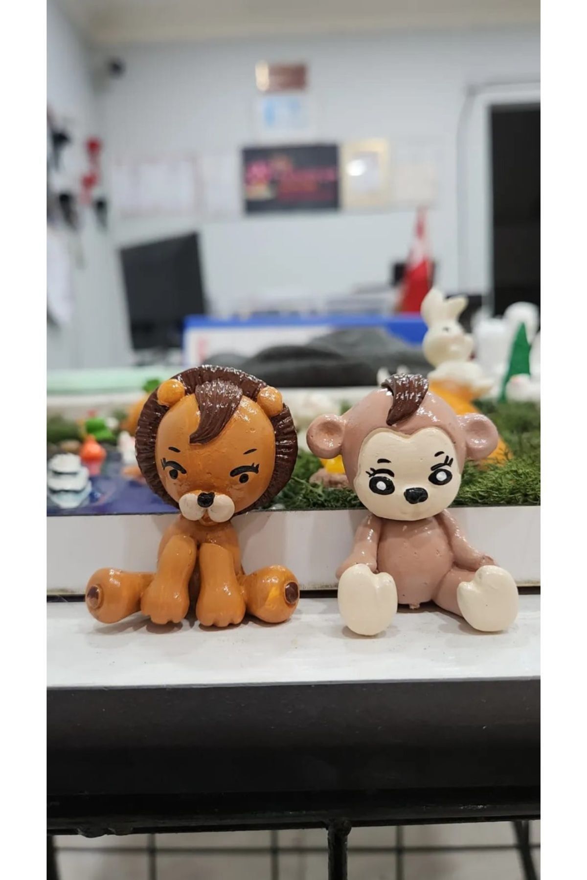 Aslan ve Maymun Minyatür Figür Mini Figür Minyatür Eşya Dekor Diorama
