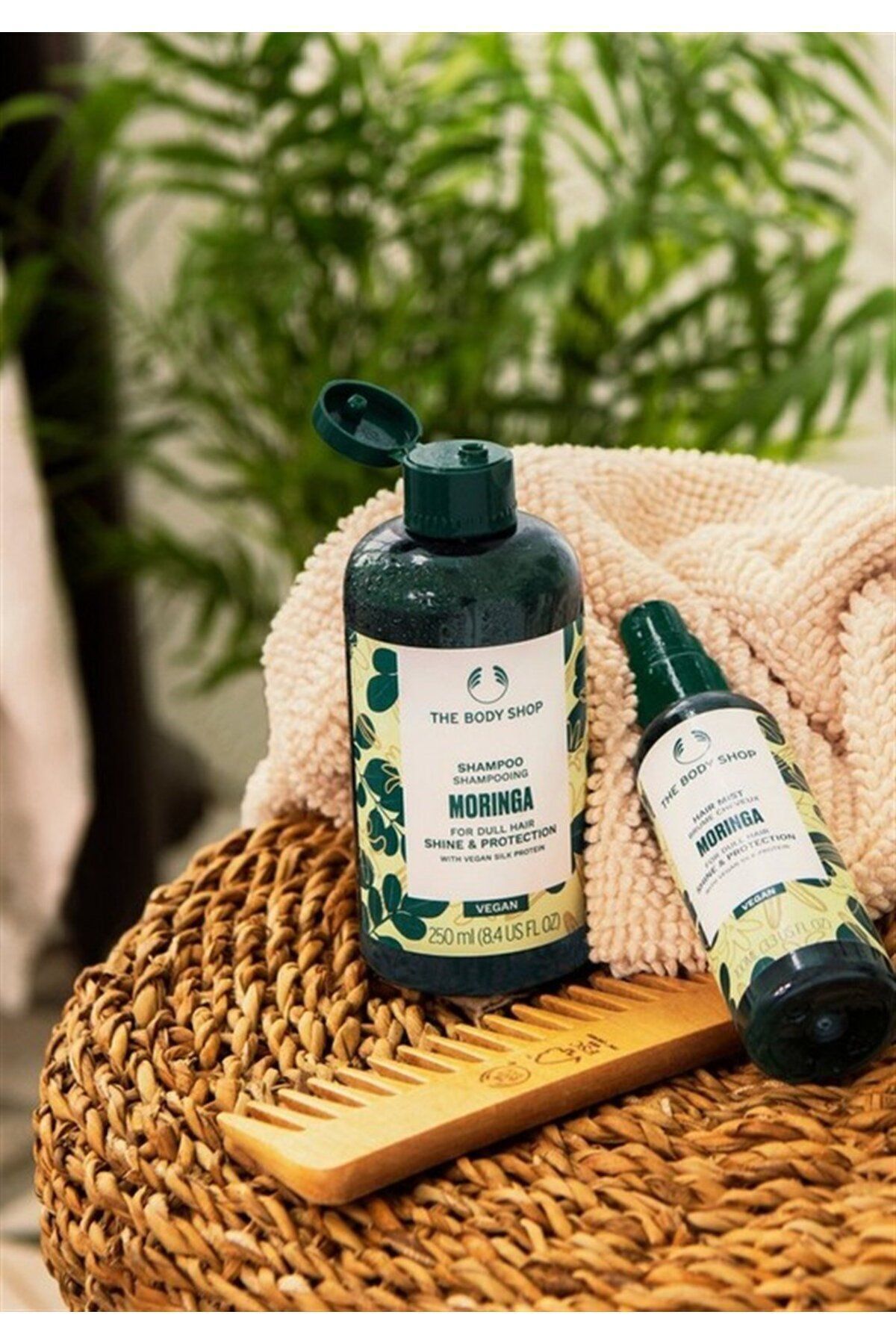 شانه چوبی بادی شاپ The body shop