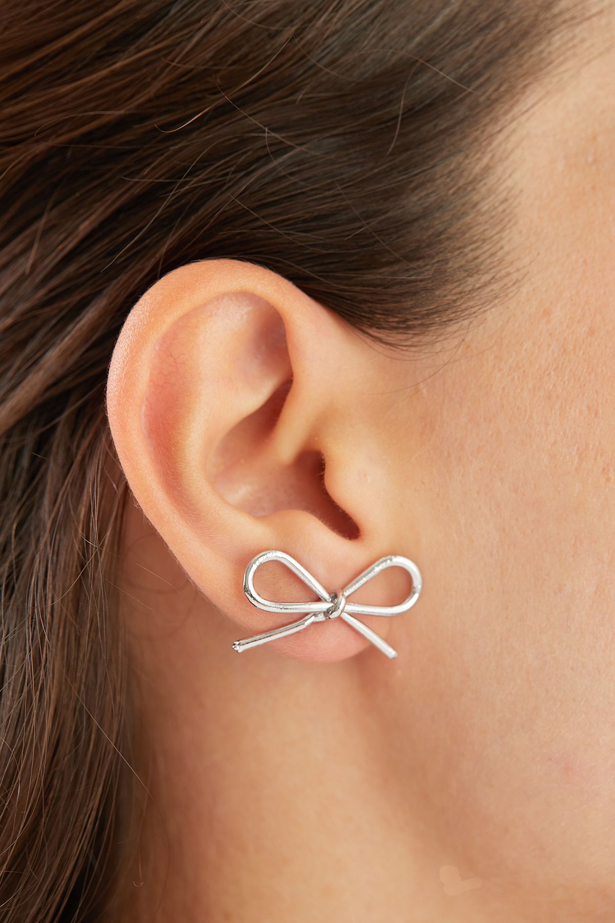 Elika Silver-Bow model Design Earrings 2