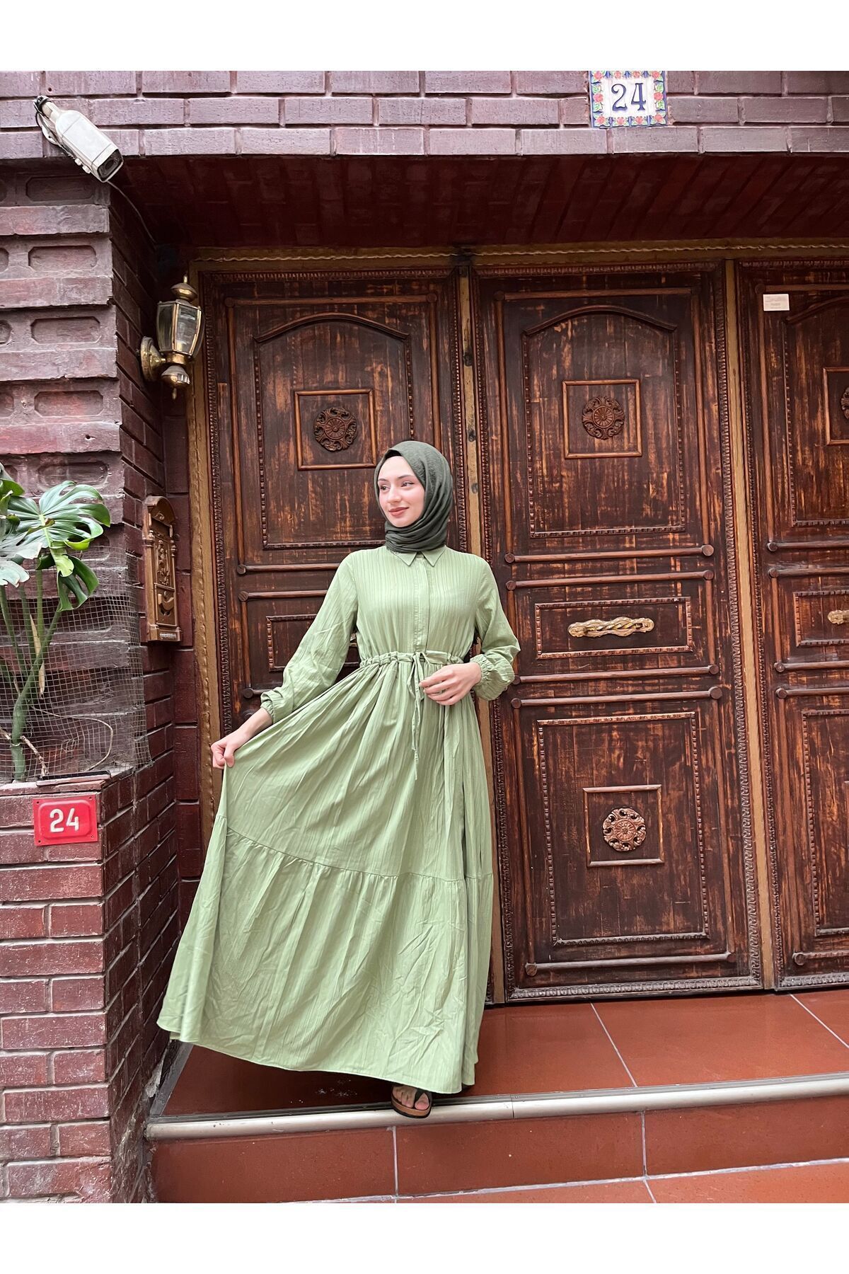 Beli Tünelli Düğmeli Elbise WRG1452
