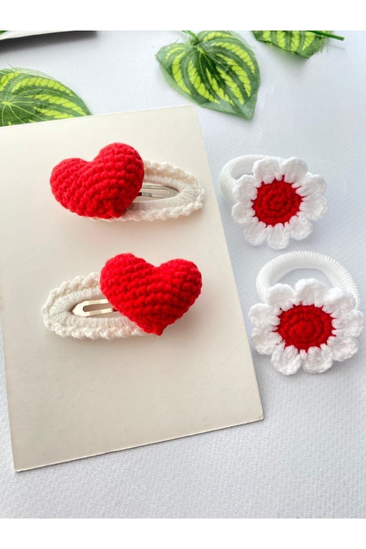 Kadın Girişimciler Atölyesi-Organic Handmade Buckle Niche Product - Red and White Set of 4 2