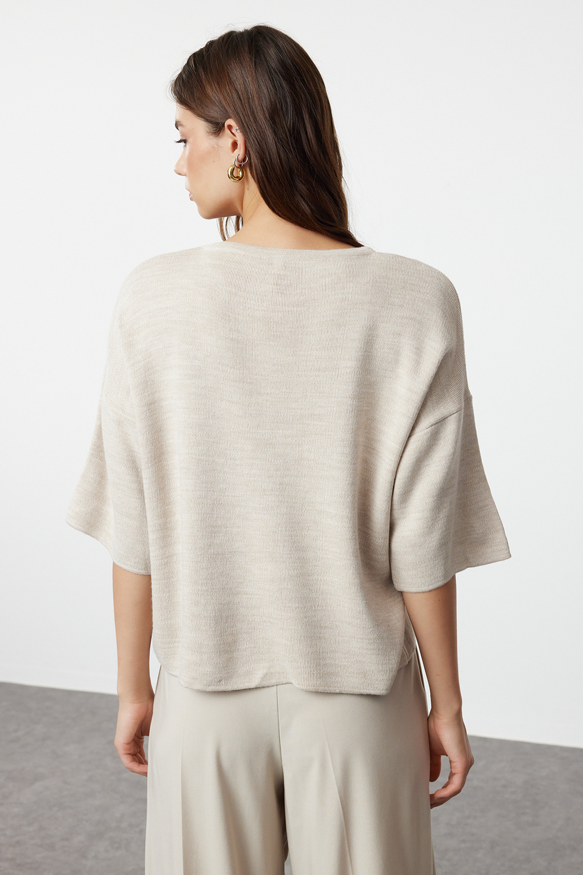 Trendyolmilla  Bej Cep Detaylı Triko Kazak TWOAW25KZ00064 - Görsel 5