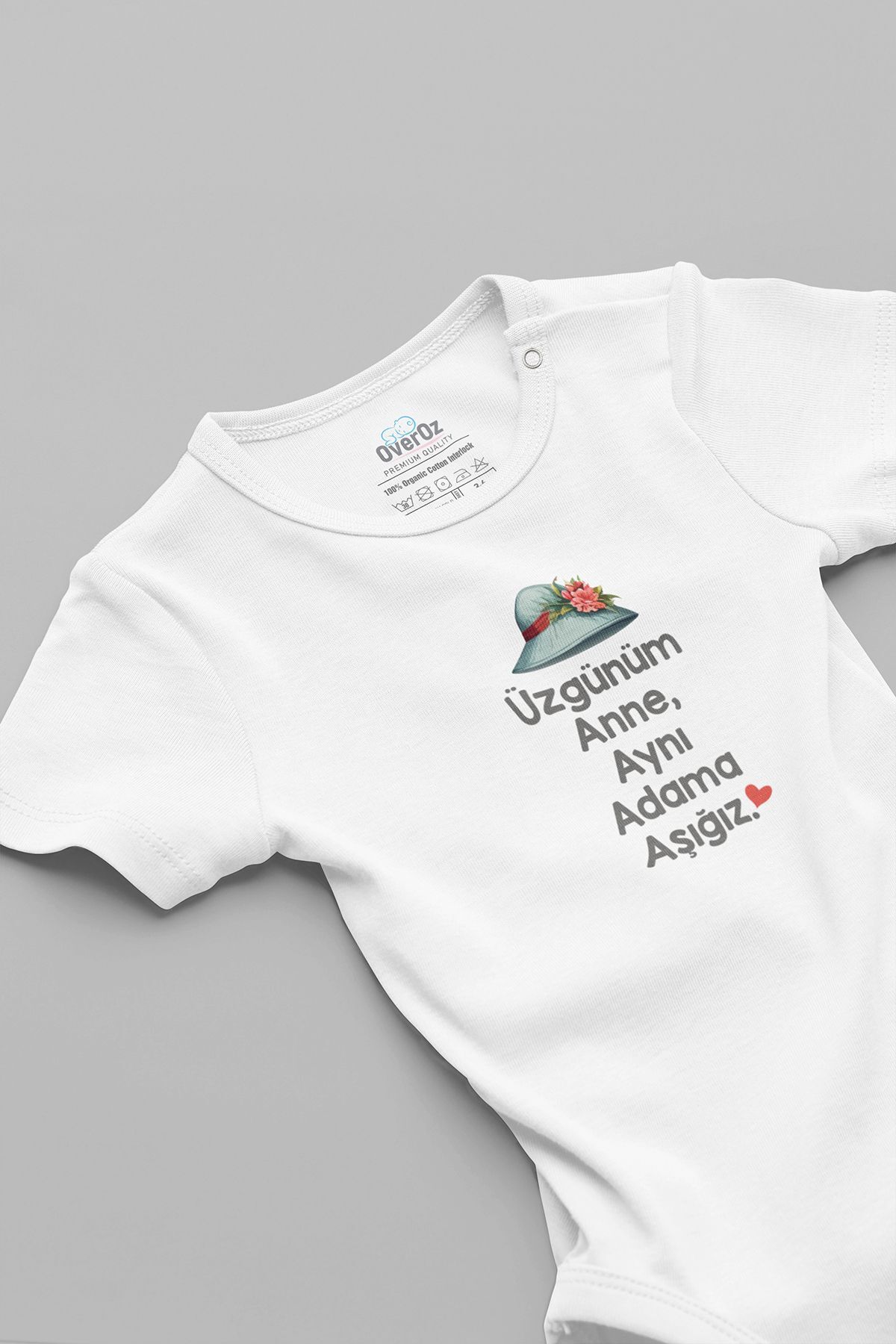 Organik %100 Pamuk Üzgünüm Anne Aynı Adama Aşığız Baskılı Bebek Body Çıtçıtlı Badi Zıbın Tulum 5885