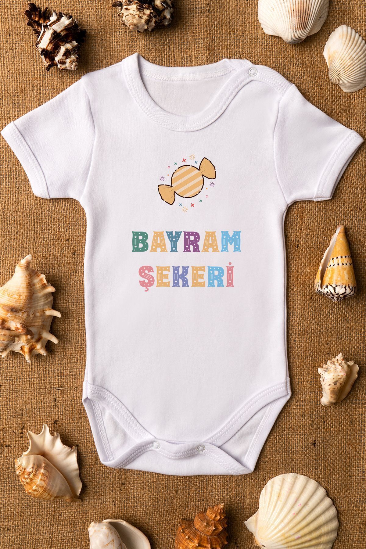 Organik %100 Pamuk Bayram Şekeri Yazılı Bebek Body Beyaz Çıtçıtlı Badi Zıbın 5208