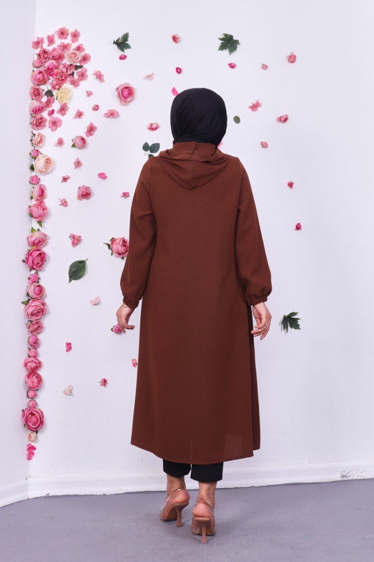 Marjinal City Kapüşonlu Önü Cepli Çıt Çıt Düğmeli Uzun Tesettür