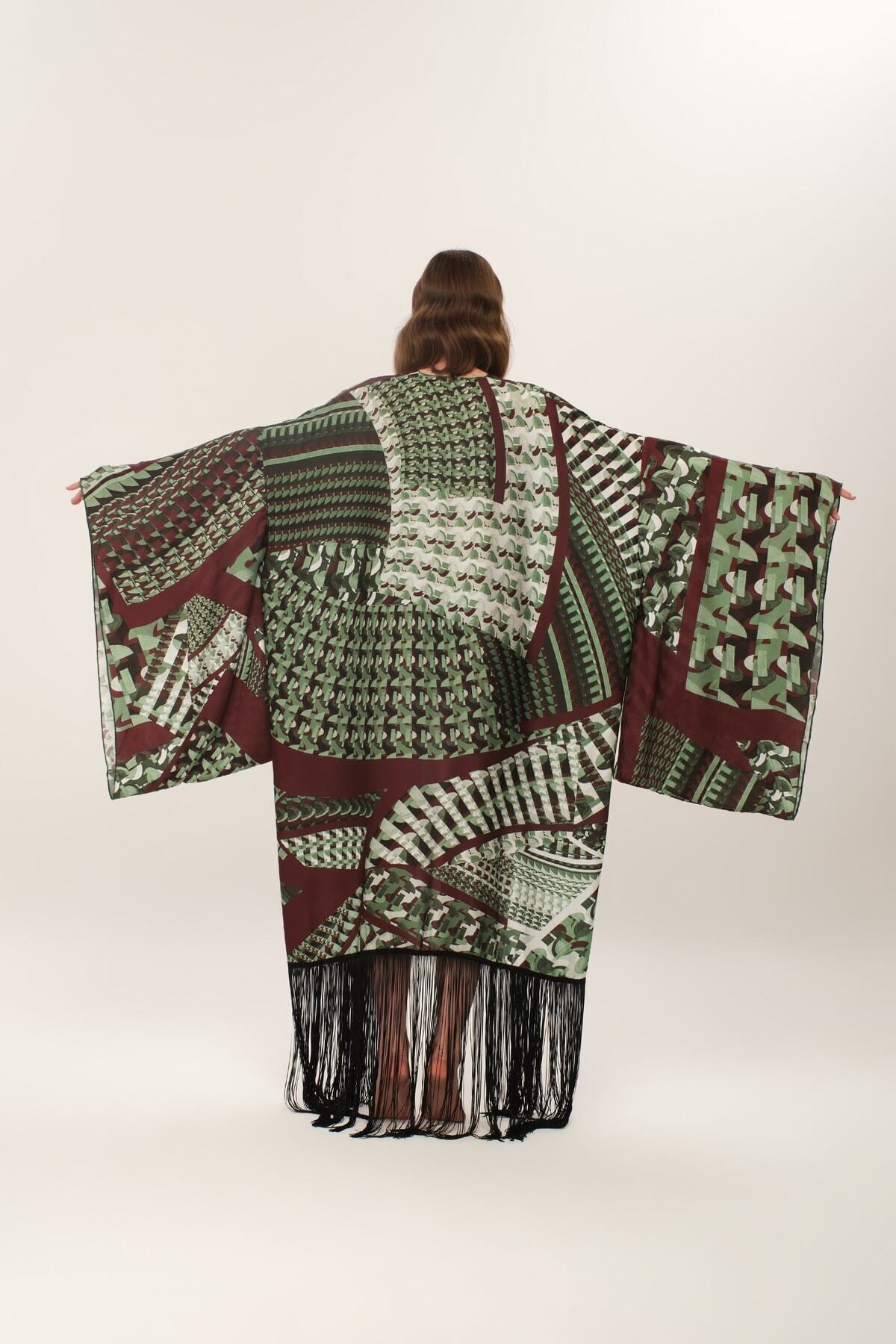Eda Taşpınar-Meat Iconic Design Babylon Tasseled Kaftan 7