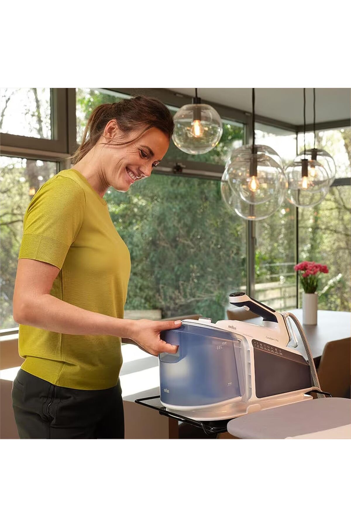 Braun-CareStyle 7 Pro Steam Generator Iron Vertical steaming, iCare, Eloxal Plus, Turbo mode -IS7282 7
